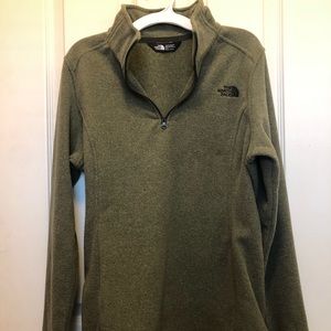 The North Face Fleece Pull Over